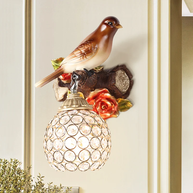 Accesorio de iluminación de pared para pájaros derecho/izquierdo, aplique de resina estilo Lodge, 1 luz con pantalla globa...