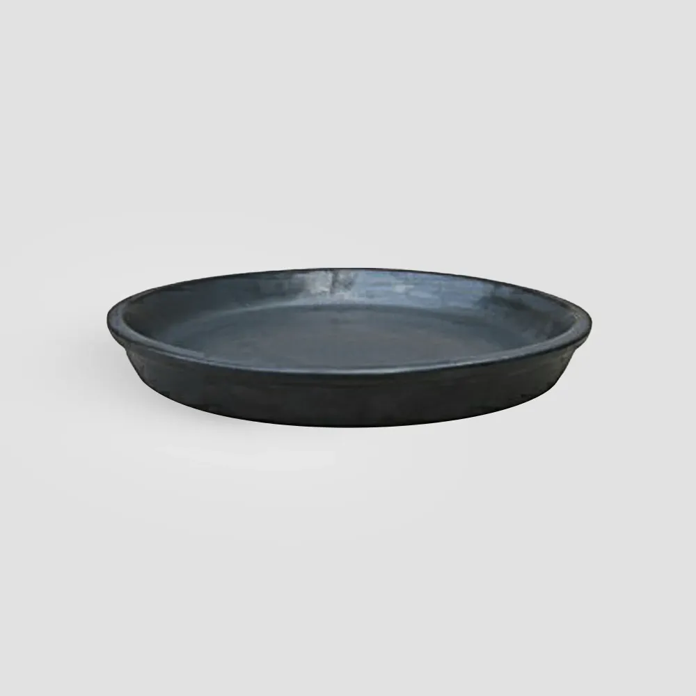 Plato redondo Fronda Glazed negro