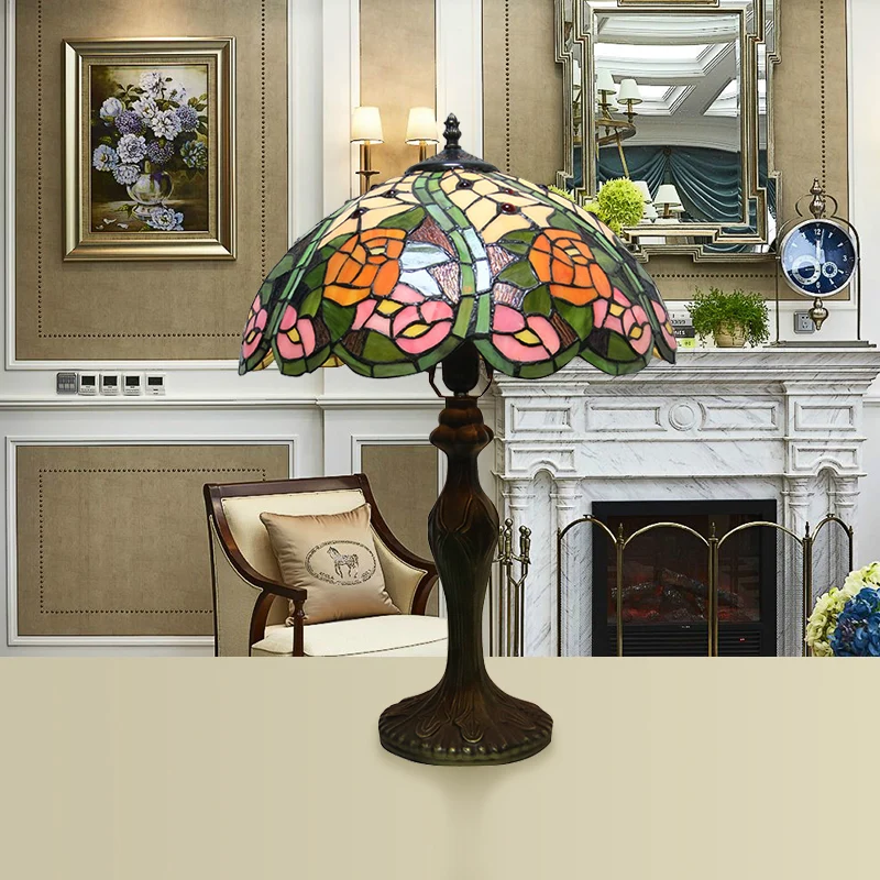 Lampe d'appoint en forme de dôme de Style rétro, vitrail, 1/2 lumières, lampe de Table colorée avec motif de fleurs en Plá...