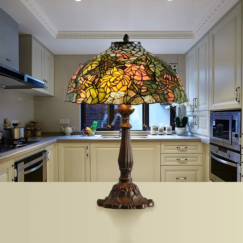 Lampe d'appoint en forme de dôme de Style rétro, vitrail, 1/2 lumières, lampe de Table colorée avec motif de fleurs en Plá...