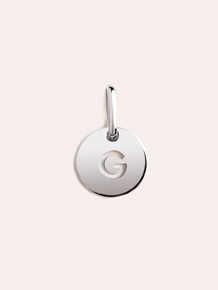Reducido Medallion Letter Plata