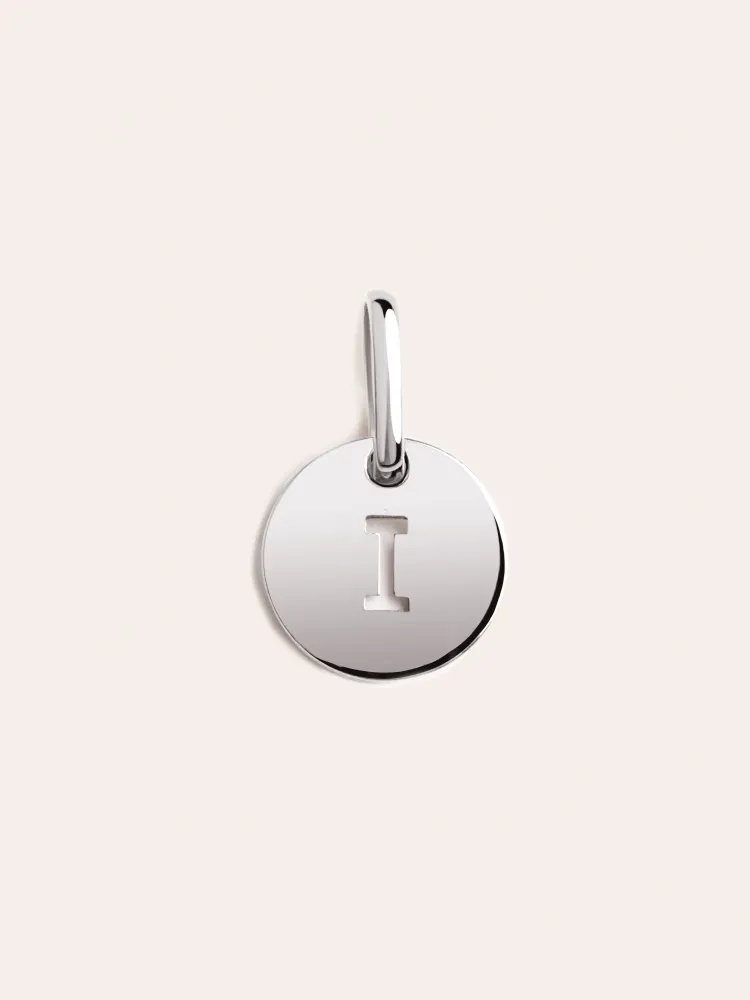 Reducido Medallion Letter Plata