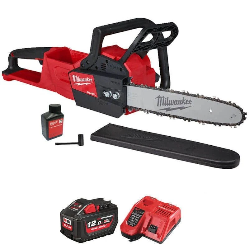 M18FCHSC-121: Motosierra M18 FUEL™, barra 30cm, velocidad de cadena 12,4m/s Milwaukee