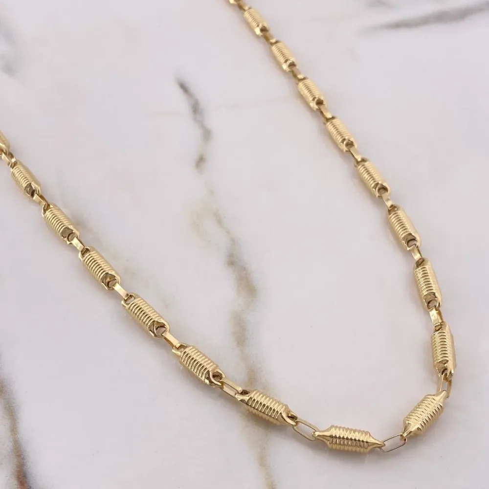 Cadena Barril Rayado 17.6gr / 70cm / 4.2mm Oro Amarillo 18K $ | Resistente UV |