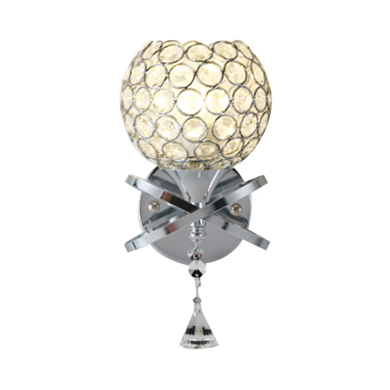 Aplique de pared de cristal con pantalla de acero y brazo cruzado en forma de globo en oro con bola de cristal caída final...