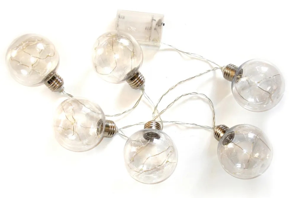 Estatuilla de Jardín 6 bolas LED grandes, d 8 cm, 4 LED en cada bola, con caja para pilas