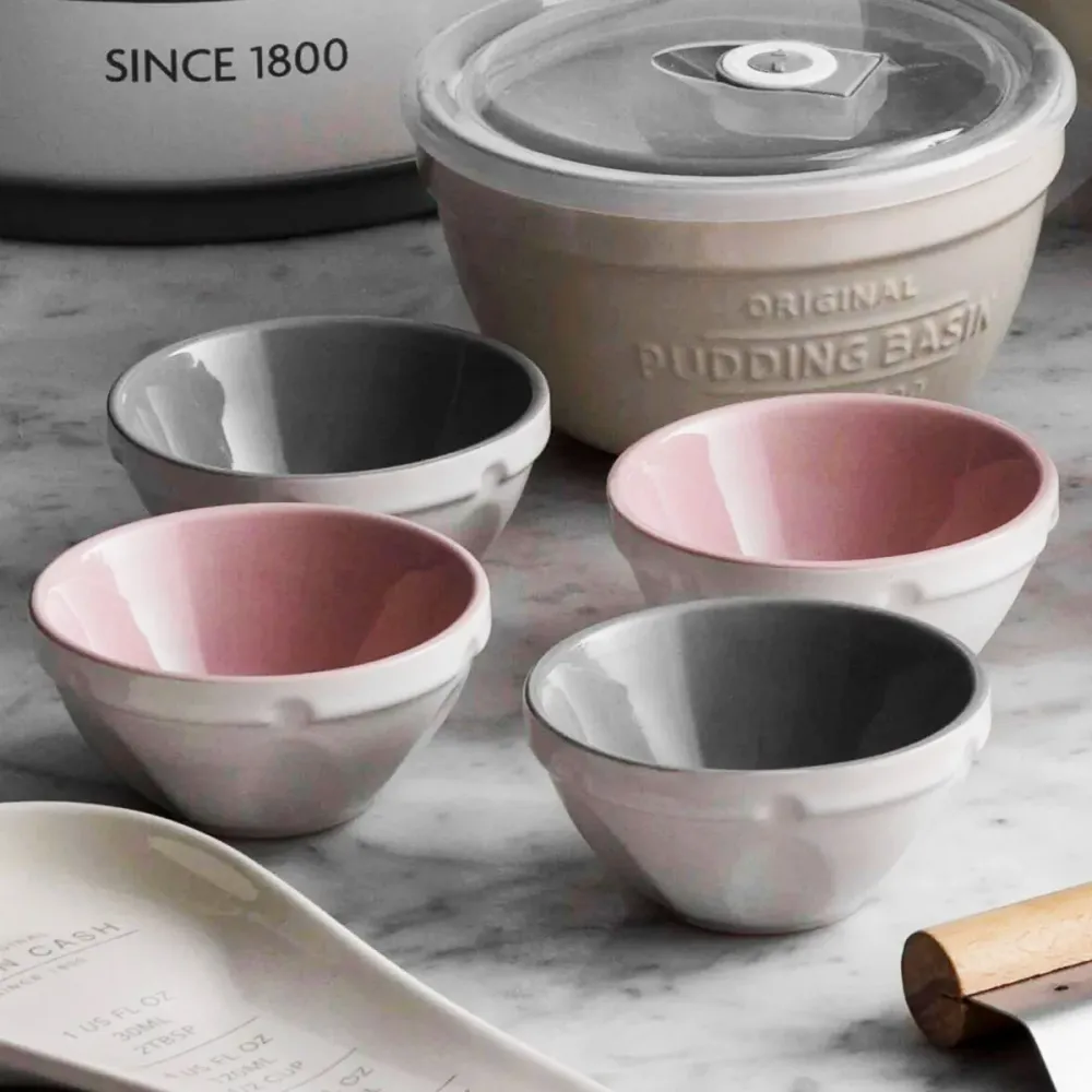 Set 4 Mason Cash loza bowls