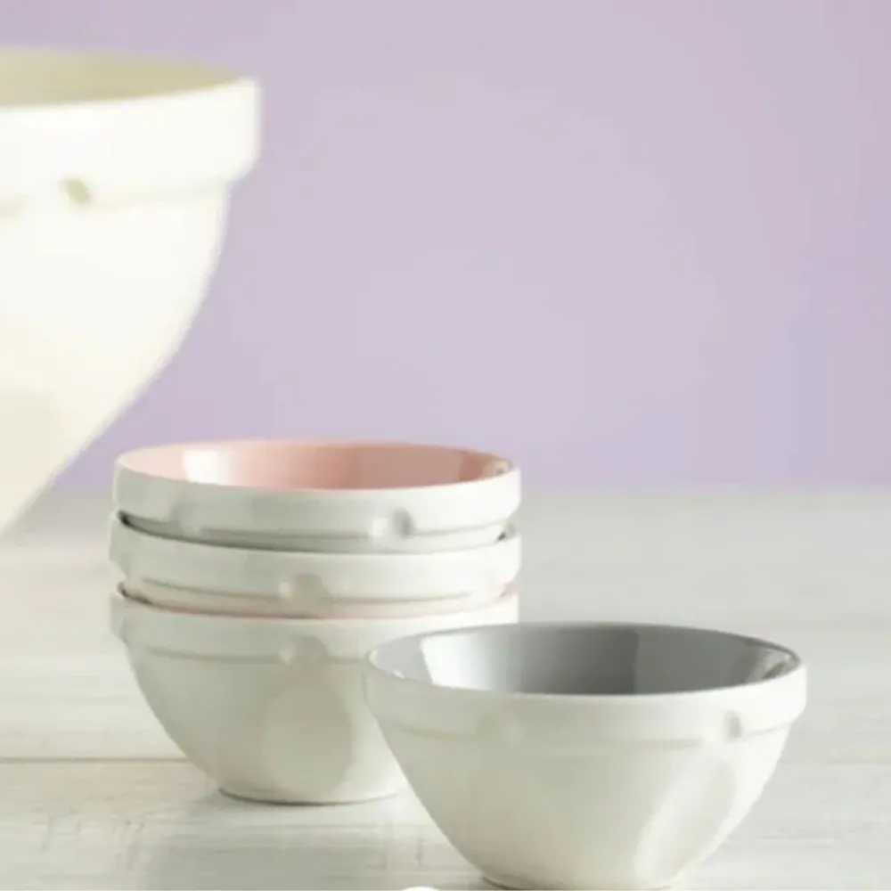 Set 4 Mason Cash loza bowls