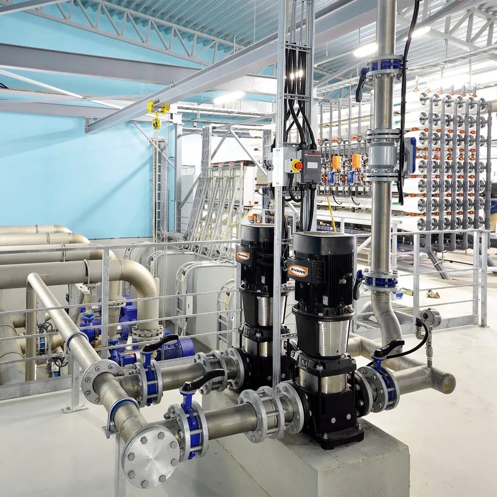 BOMBA MULTIETAPAS VERTICAL 25GPM 7.5HP - SSXV25ME0750