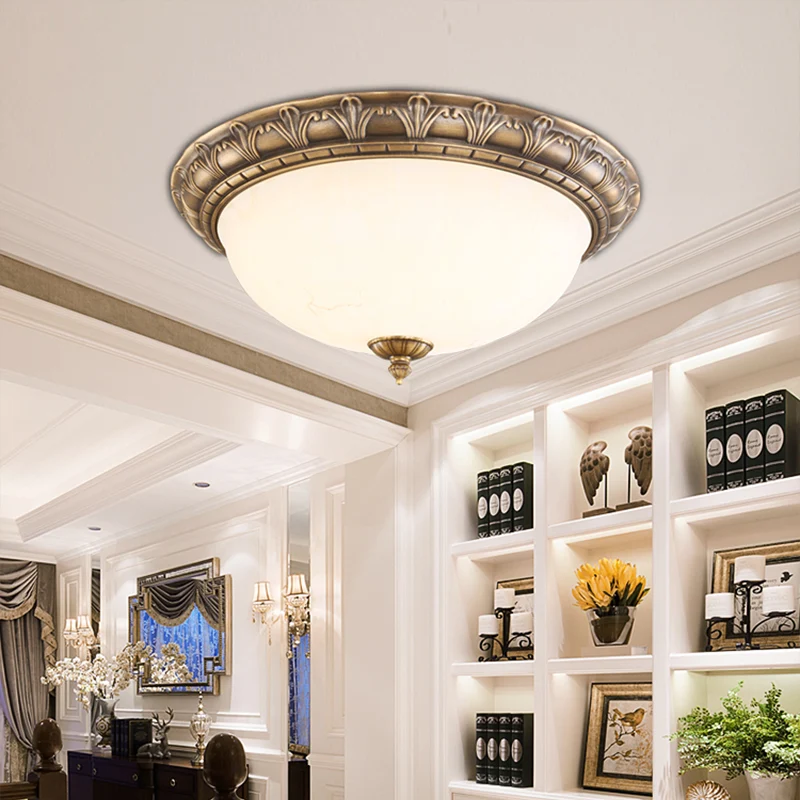Lampada da soffitto anticata vetro lattiginoso forma di cupola bronzo per camera da letto | Drenaje Mejorado |