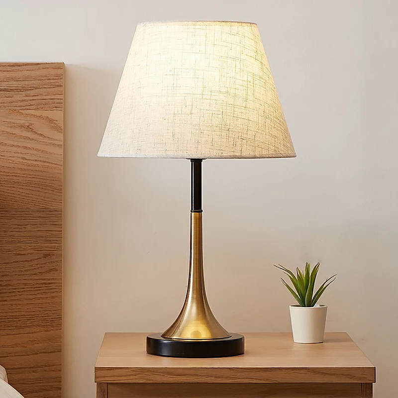 Sistema de Jardín Vertical Modular Lámpara de mesa Simplicity Empire Shade de tela, 1 bombilla, iluminación nocturna para...
