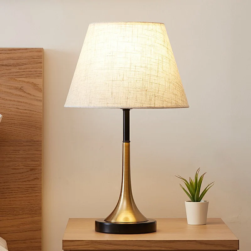 Sistema de Jardín Vertical Modular Lámpara de mesa Simplicity Empire Shade de tela, 1 bombilla, iluminación nocturna para...