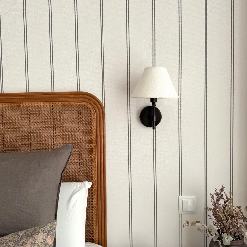 Striped Wallpaper Noir Tresse