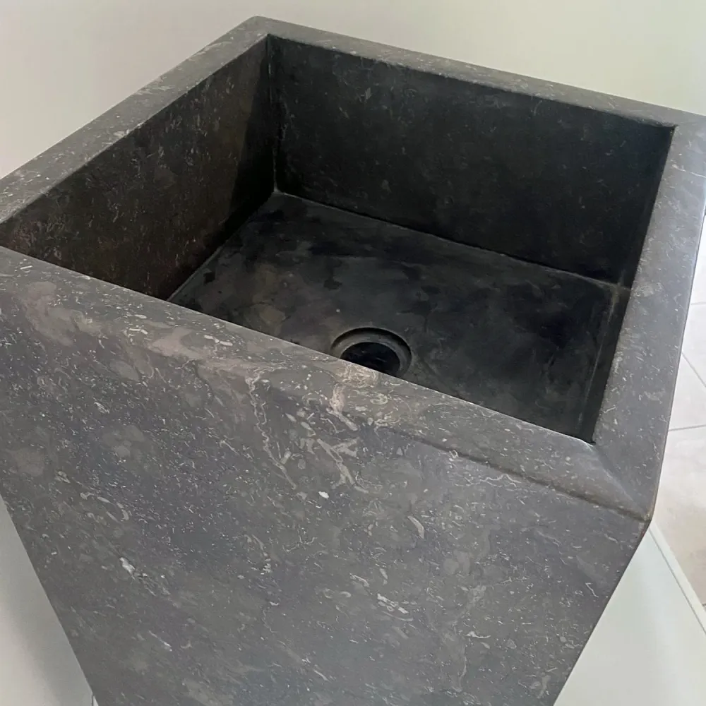 Asador Lavabo independiente en Marmo Cubo Nero 40x90 cm
