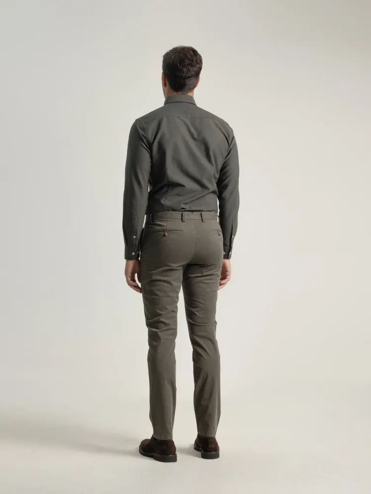 Exterior PANTALON CHINO TWILL VERDE BOSQUE