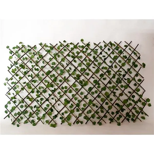 Valla de madera con enredadera 200x85cm
