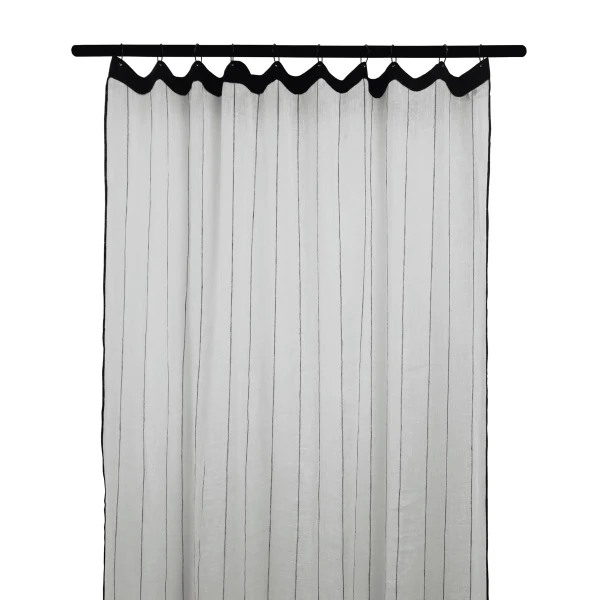 Tela Técnica UV Cortina 100% de lino color blanco y raya negra.