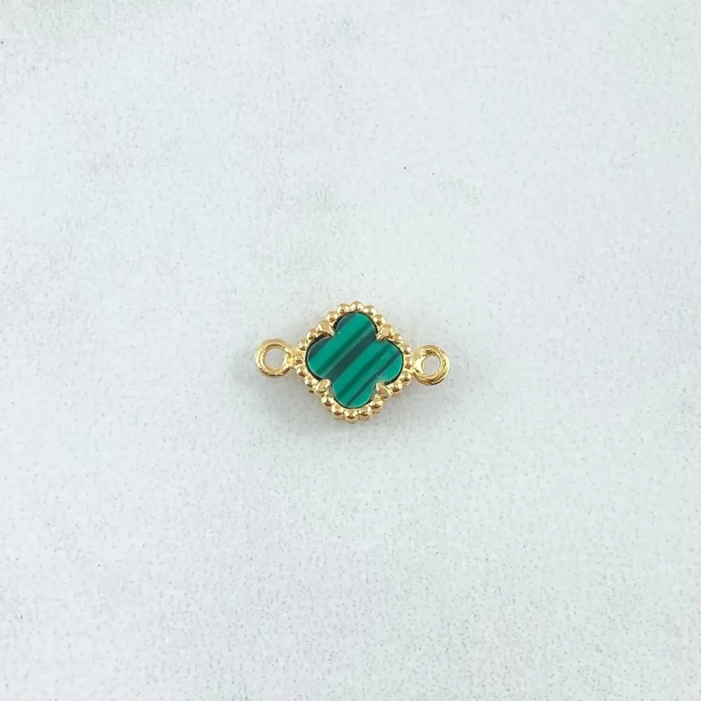 Herraje Trebol 0.65gr / 1.3cm-Bordeado Malaquita Verde Oro Amarillo Nac.Esp. 18K con Funda Protectora Incluida