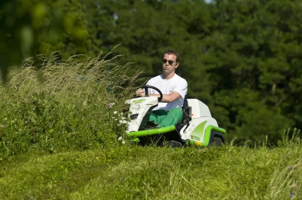 TRACTOR DESBROZADOR ATTILA SDK con Protector de Seguridad