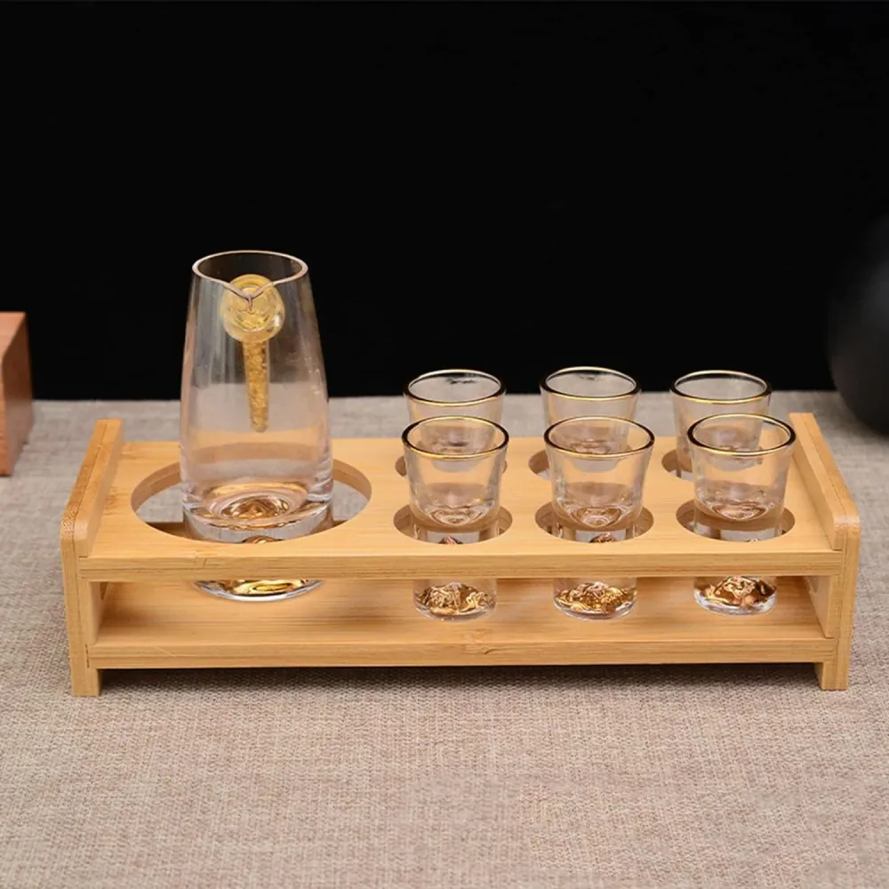 KIT Soporte de madera con 7 agujeros vasos de chupito, 1 jarra 300ml y 6 chupitos
