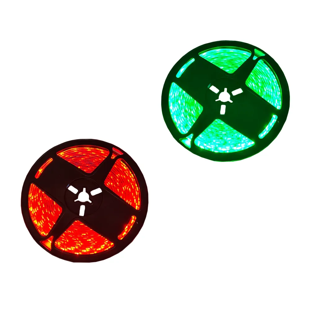 TIRA DE LEDS RGB 5m, 12v, IP65, PRESENTA ELIMINADOR Y CONTROL REMOTO, 60 LEDS TIANLAI T5050RGB08