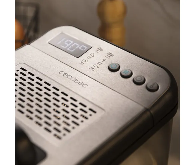 Alta Capacidad para Fiestas Freidora con aceite CleanFry Exclusivo 4000 Cecotec