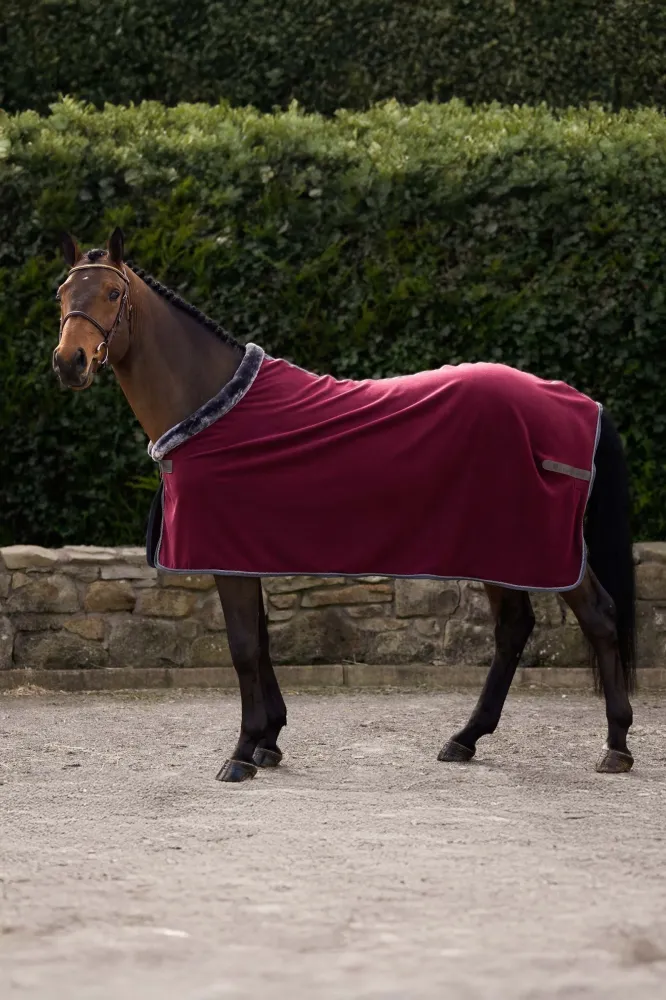 Show-Line Fleece Rug, 400 g Vino tinto 140