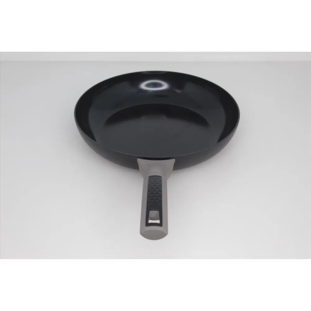Sartén Imusa Mirro de aluminio con revestimiento cerámico de 10 pulgadas, color negro