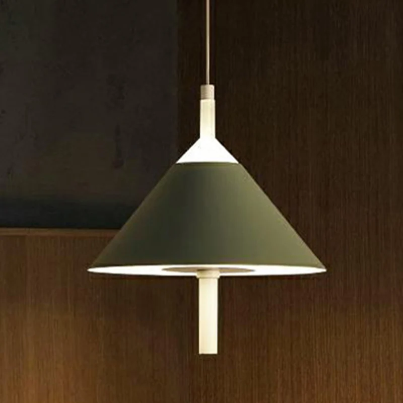Bebedero de Cristal para Lampada sospensione metallica conica stile semplice per ristorante camera da letto