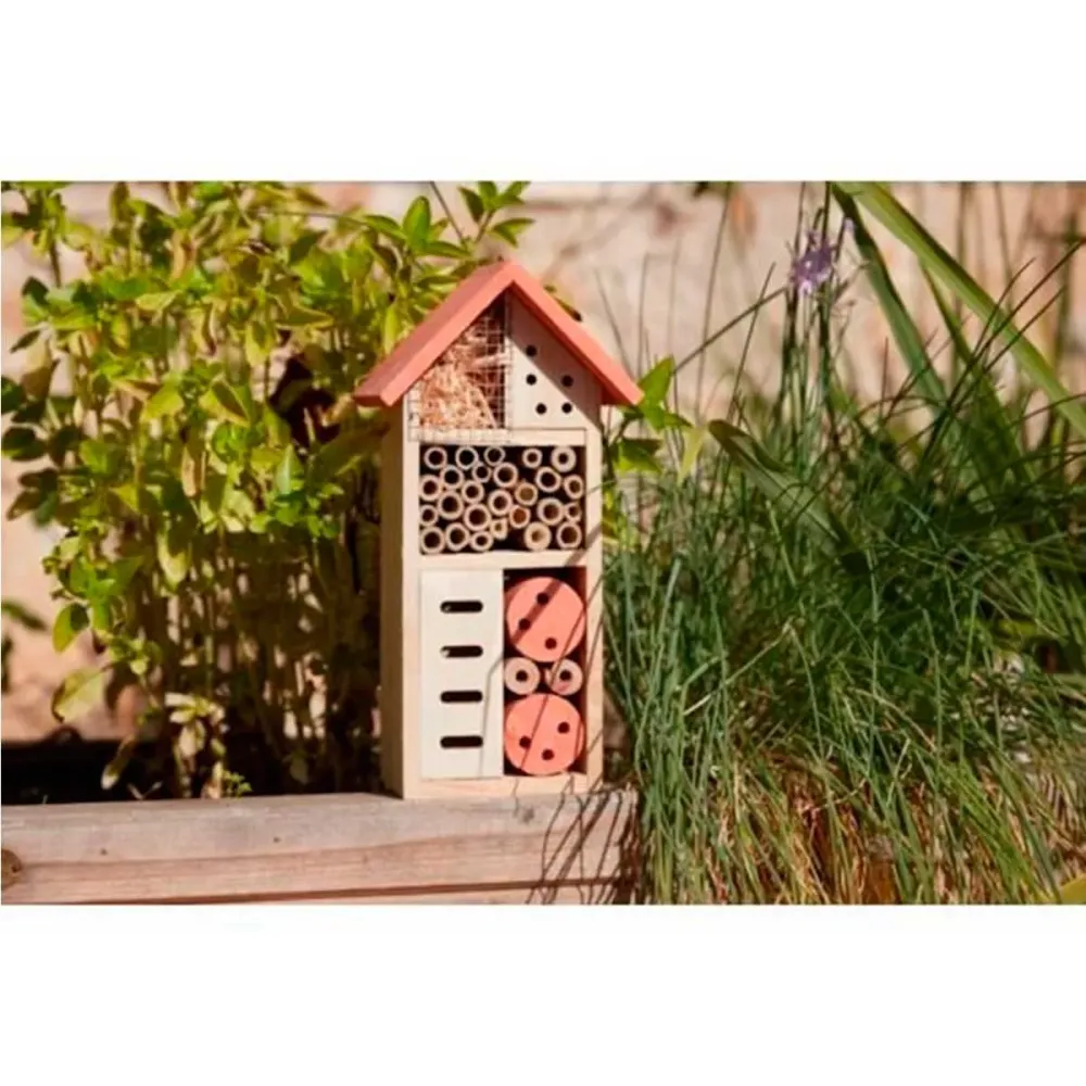 Casita de insectos para pared 26x13x8,5 cm Material Reciclado