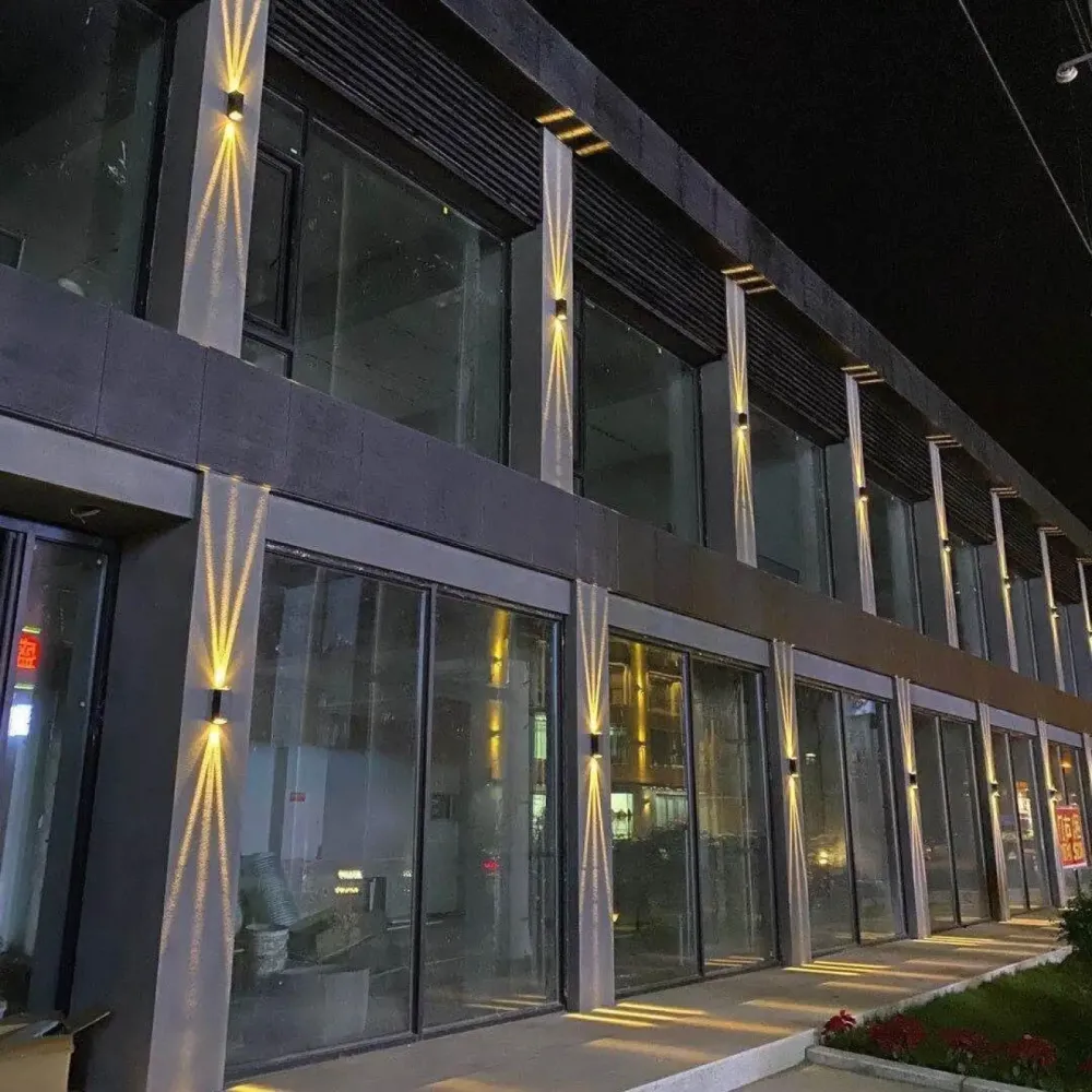 Iluminación exterior | CUCHILLA para Jardín y Terraza