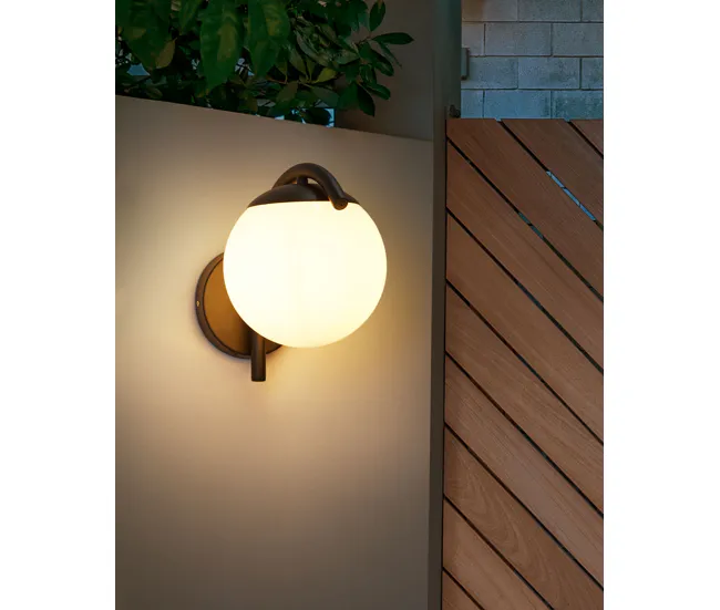 Lámpara de pared negra KULSI para Jardín y Terraza