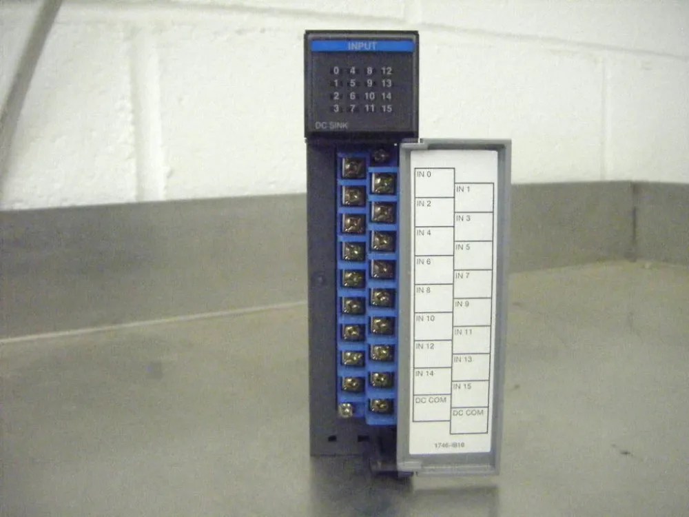 Módulo de entrada Allen-Bradley SLC 500