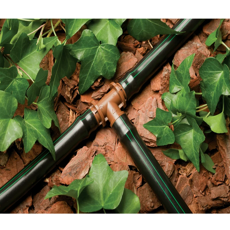 Conector en T de riego por goteo con púas Rain Bird de 1/2 pulg. (paquete de 4) - Oferta de la semana