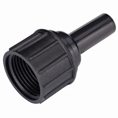 Adaptador de riego por goteo roscado Raindrip de 3/4 pulg. (paquete de 1) - Oferta de la semana
