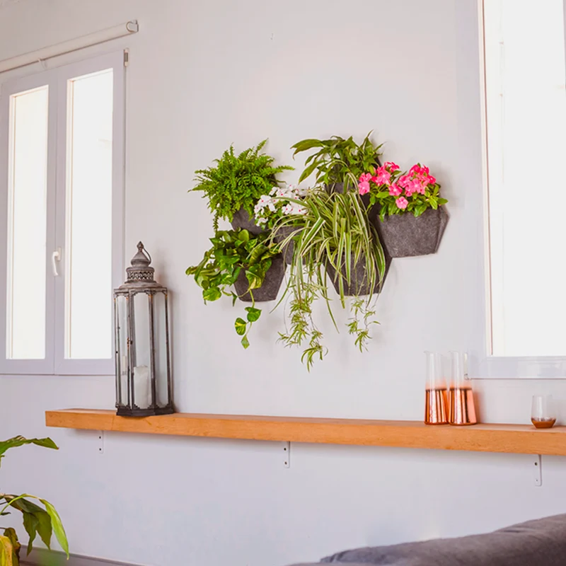 Jardín Vertical Ensamblable Citysens Con Riego Automático De 3 Maceteros – Negro Con Funda Téxtil Reciclada con Certificad...