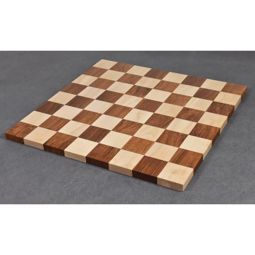 3.9" Serie Zadar Juego de Ajedrez Combo Reciente Minimalista - Piezas en Palisandro Dorado con Tablero sin Bordes y Caja