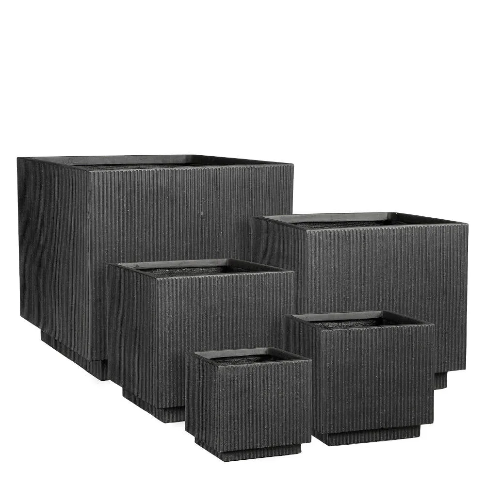 Plato de Drenaje Profundo Macetero Cuadrado Quito Negro De 44cm