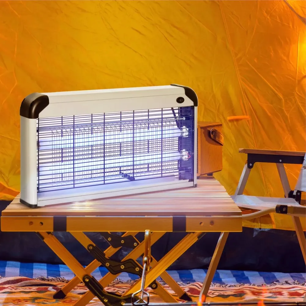 Lámpara anti mosquitos Outsunny 30W luz UV 60 m² plata 26,5x48,5x8,5 cm | Kit Completo de Instalación