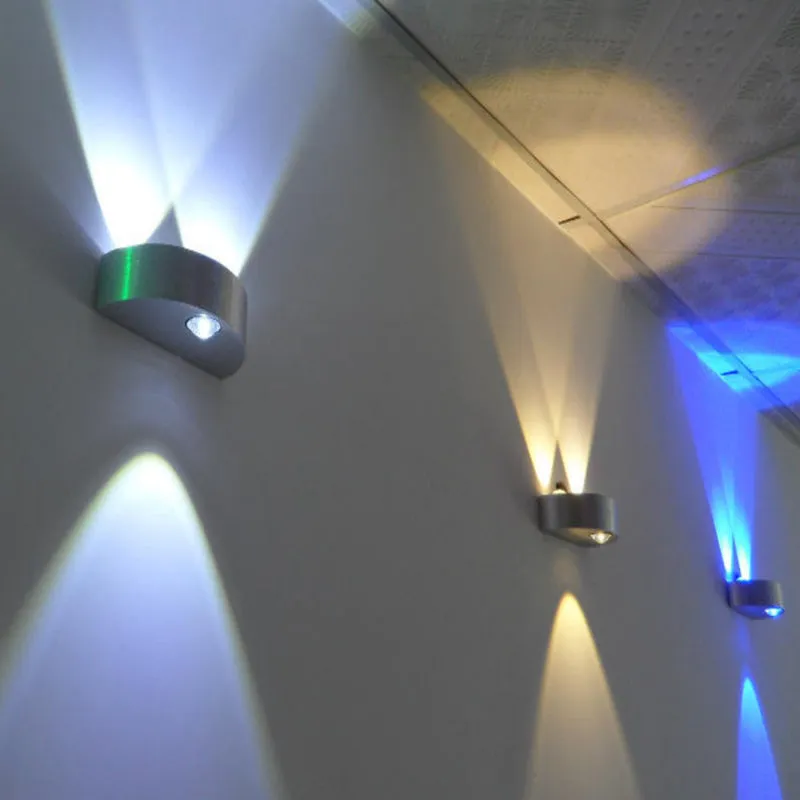Soporte Ajustable Moderne halfronde metalen schans LED-wandlamp voor inbouw geborsteld zilver, blauw/rood/groen licht