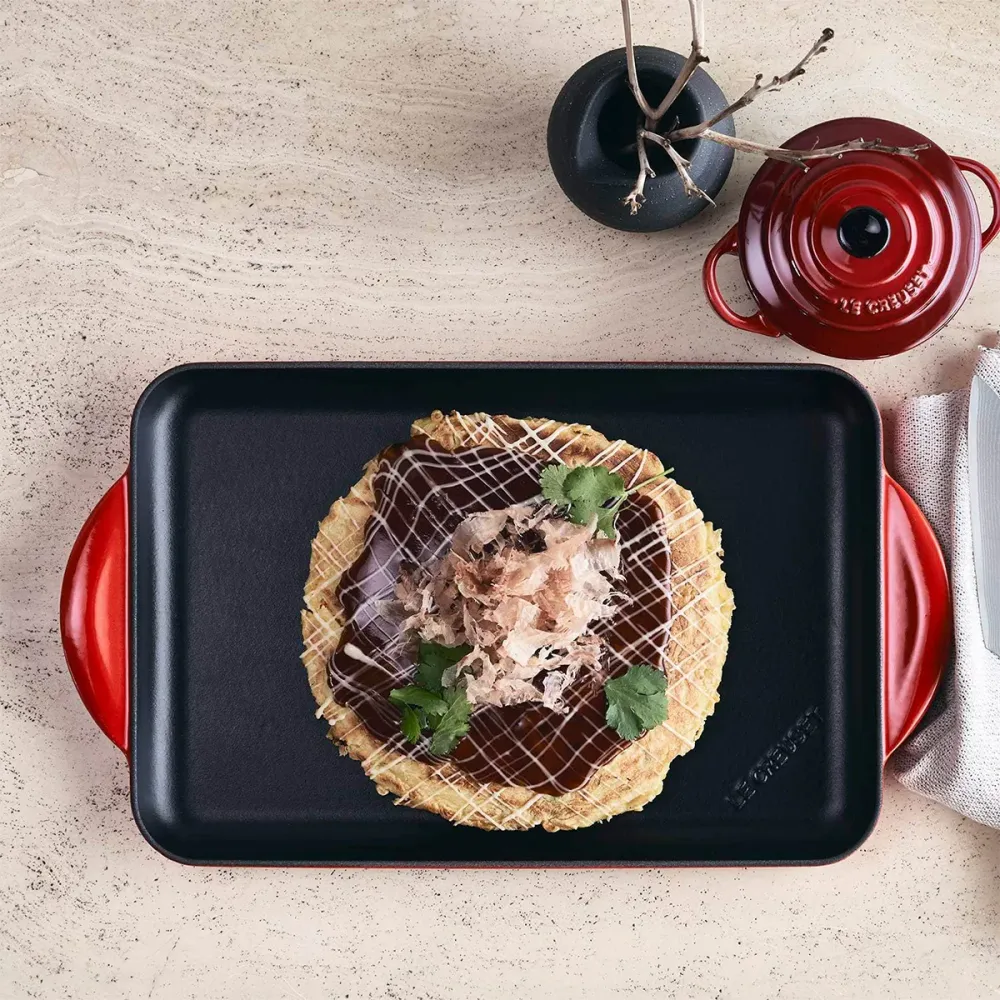 Le Creuset iron grill and stainless inoxidable frying pan pack