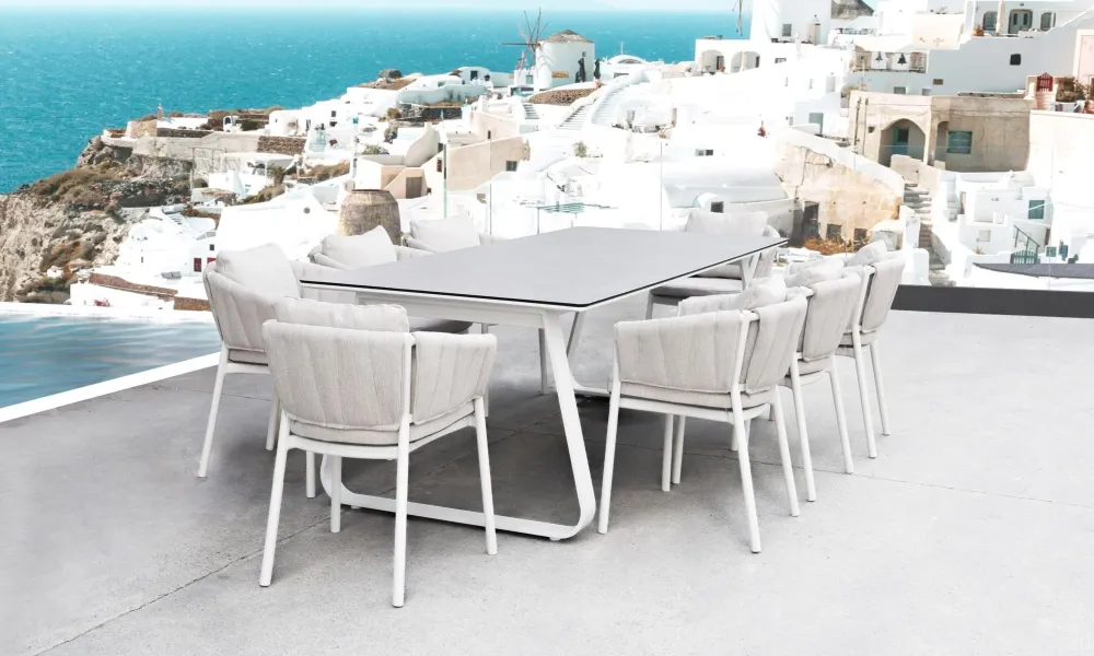 Mesa de comedor Babylon 220X100 cm aluminio blanco y cristal cerámico gris medio. con 4 Sillas Incluidas