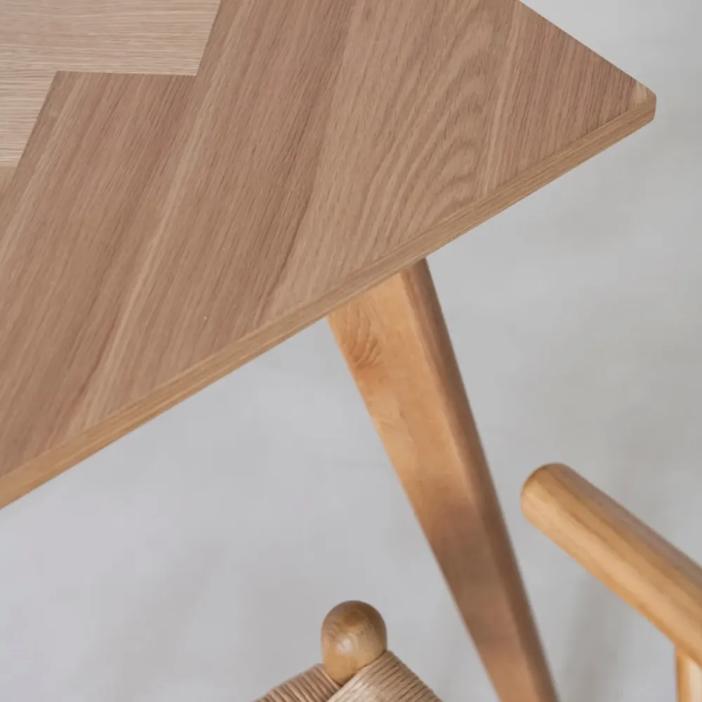 Mesa de comedor nórdica de madera para 6 Personas