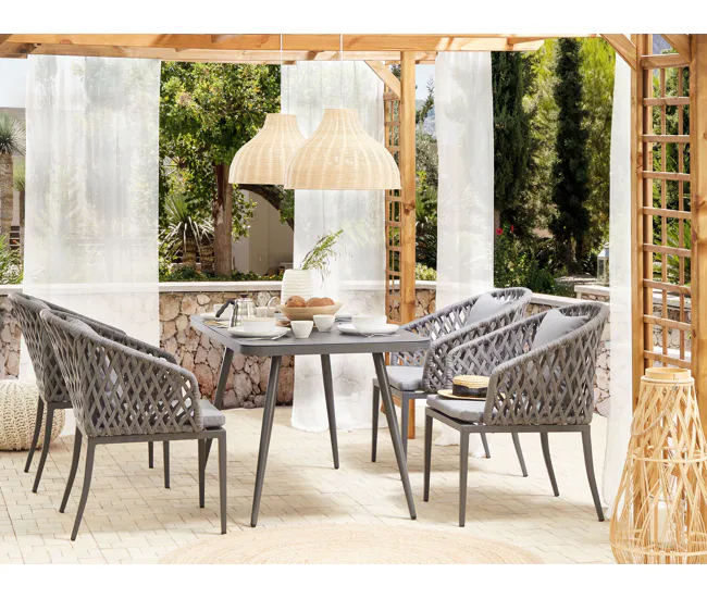 Mesa de jardín de metal gris turbio 140 x 80 cm LIPARI en Color Negro Mate