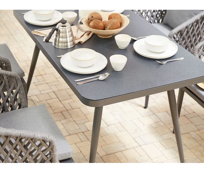 Mesa de jardín de metal gris turbio 140 x 80 cm LIPARI en Color Negro Mate