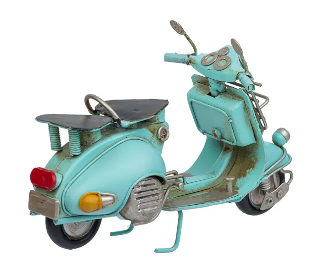 Motocicleta de acero en un tono azul atractivo mide 17x7.5x11.5h cm