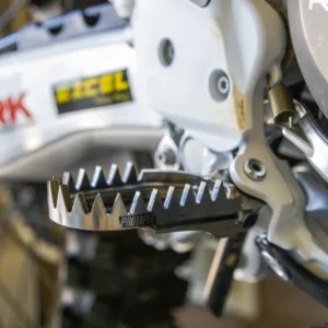Pro Taper 17-22 KTM/GasGas/Husky Titanio Footpegs
