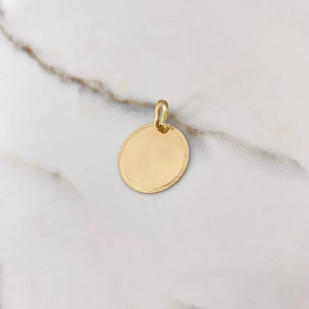 Dije Placa Circular 1.85gr / 2.5cm / 20mm Bordes Diamantados Oro Amarillo $ con Acabado Envejecido