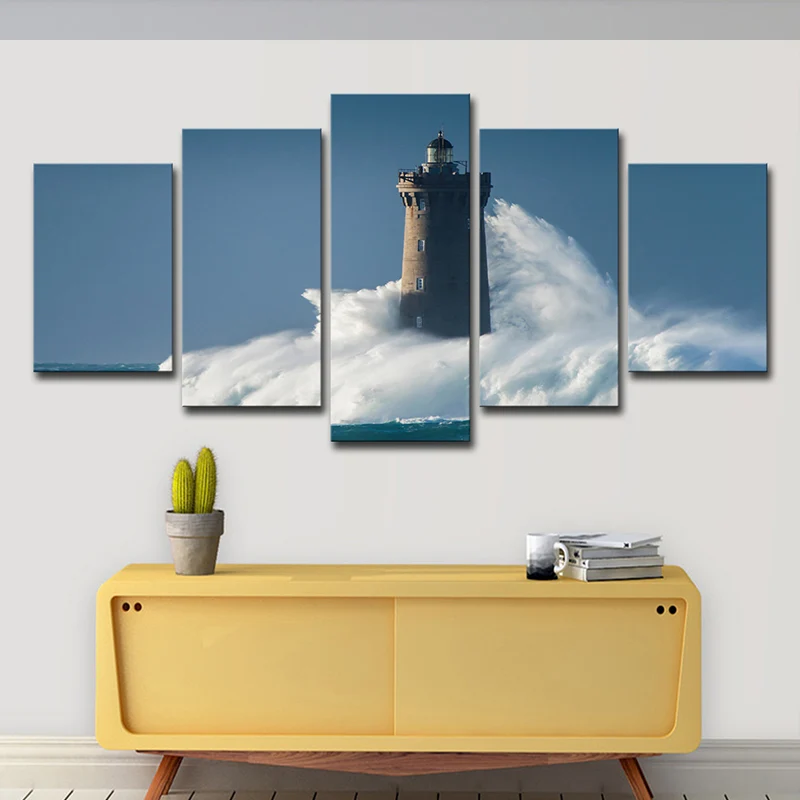 Panel Decorativo Lienzo de varias piezas para pared, faro contemporáneo golpeado por enormes olas, decoración de pared en...
