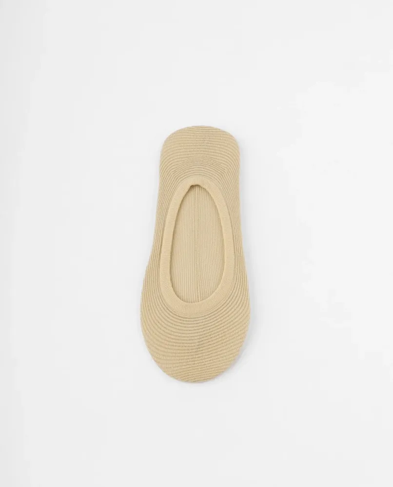 Medias invisibles beige